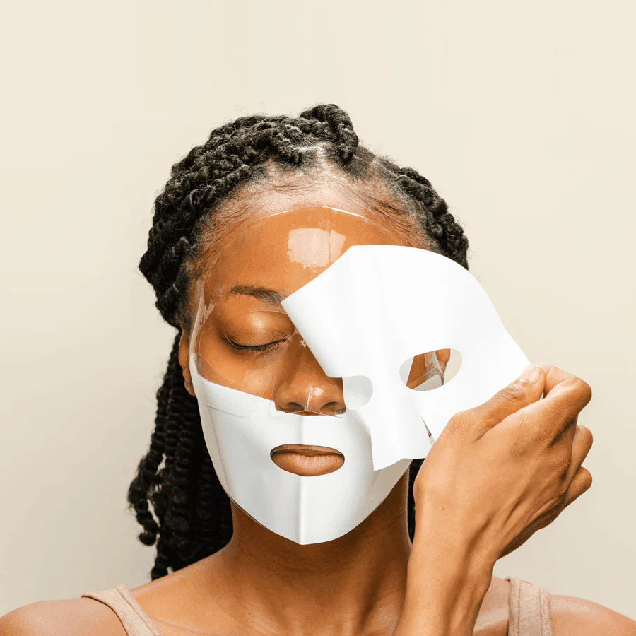 Omnilux Hydrogel Facial Mask – Hydrating Post-LED Treatment Mask – Le Petit Spa
